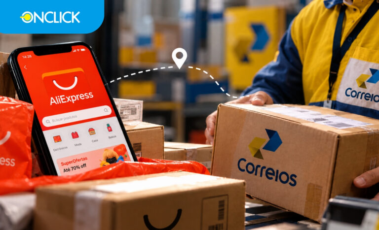 Smartphone exibindo o aplicativo do AliExpress ao lado de caixas dos Correios em centro de triagem, ilustrando o acordo entre AliExpress e Correios para acelerar entregas no Brasil